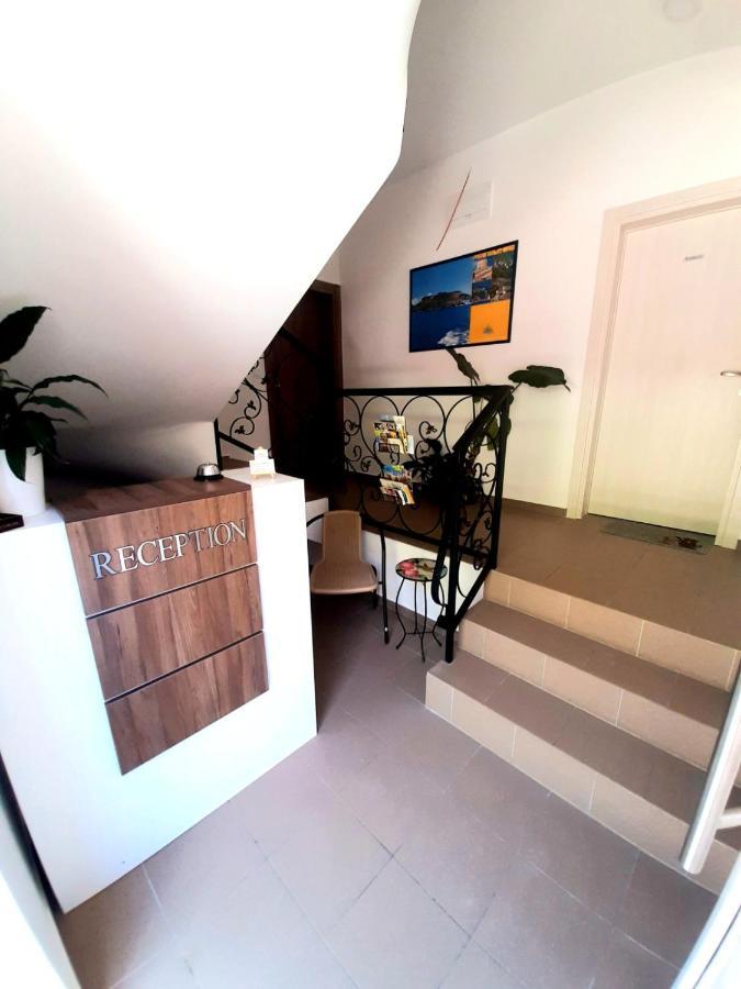 Apartments Sunrise Χέρτσεγκ Νόβι Εξωτερικό φωτογραφία